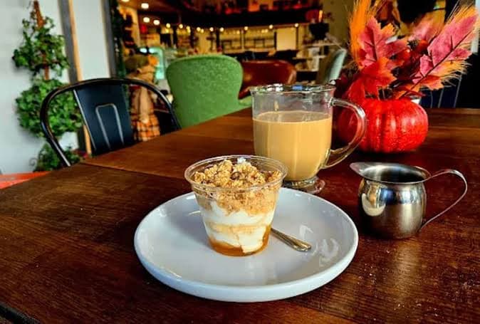 Before the Croissant: How Paris Turned Coffee Into a Way of Life